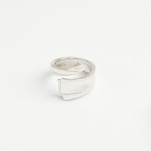 Carica l'immagine nel visualizzatore di Gallery, Marea . Anello