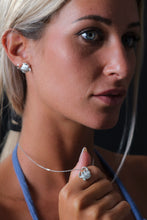 Carica l'immagine nel visualizzatore di Gallery, Moleca . Ciondolo
