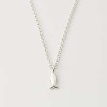 Carica l'immagine nel visualizzatore di Gallery, Amuleto del Mare . Ciondolo
