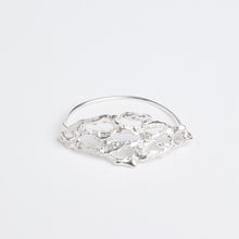 Carica l'immagine nel visualizzatore di Gallery, La voce del mare mini . Bracciale