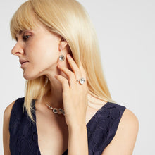 Carica l'immagine nel visualizzatore di Gallery, Riflessi di luna sull'acqua salata mini . Anello