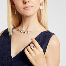 Carica l'immagine nel visualizzatore di Gallery, Riflessi di luna sull'acqua salata mini . Anello