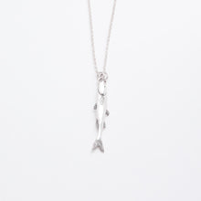 Carica l'immagine nel visualizzatore di Gallery, Anguela . Ciondolo
