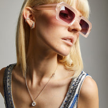 Carica l'immagine nel visualizzatore di Gallery, Earcuff . Mono orecchino