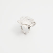 Carica l'immagine nel visualizzatore di Gallery, Canestrello Maxi . Anello

